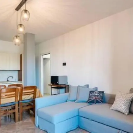 Relax By The Pool - Garden - Garage Apartment Polpenazze del Garda