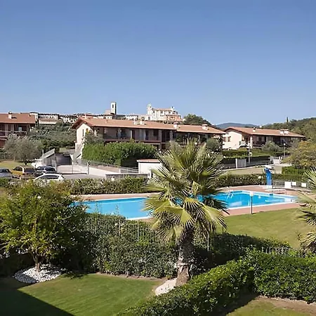 Relax By The Pool - Garden - Garage Apartment Polpenazze del Garda